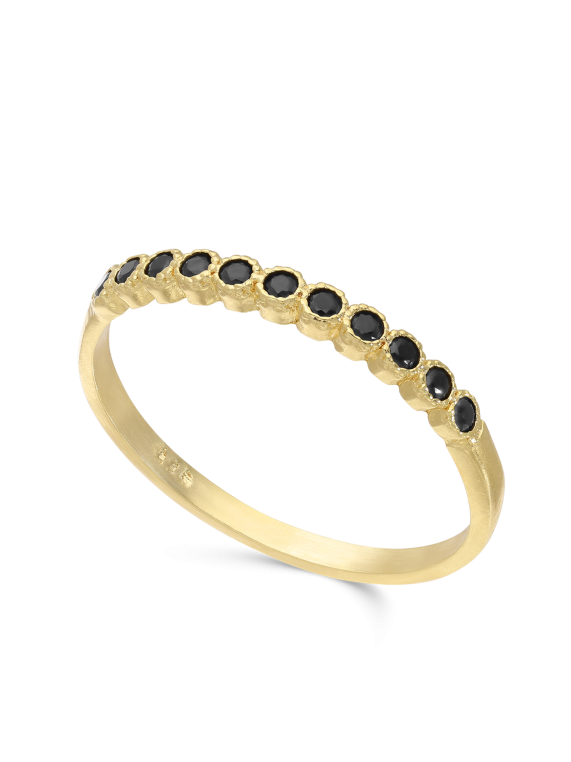 טבעת עדינה ציפוי זהב בשילוב זירקוניה מעובד שחור