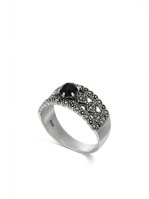 טבעת רחבה כסף 925 משובצת זירקוניה שחור ומרקיזה אפור