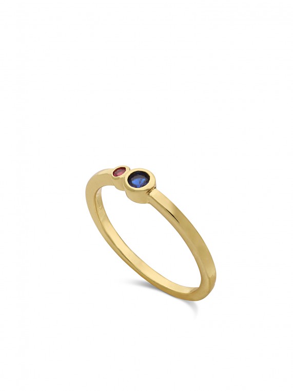 טבעת עדינה ציפוי זהב משובצת אבני זירקוניה צבעוניות